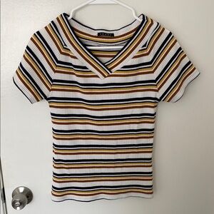 Trendy Striped V-Neck Top - Black, White, Gold